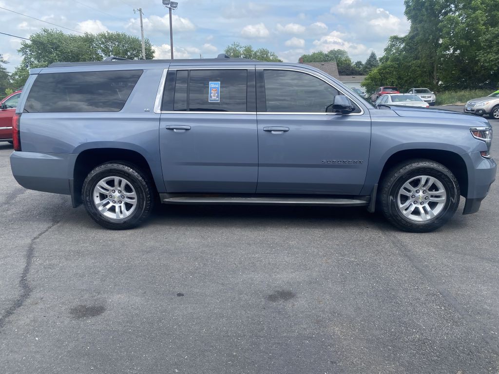 2015 Chevrolet Suburban Image 4