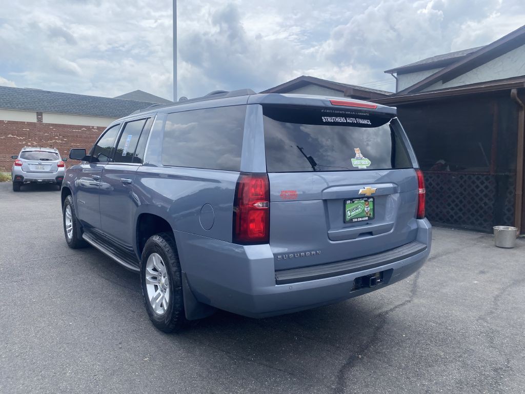 2015 Chevrolet Suburban Image 7
