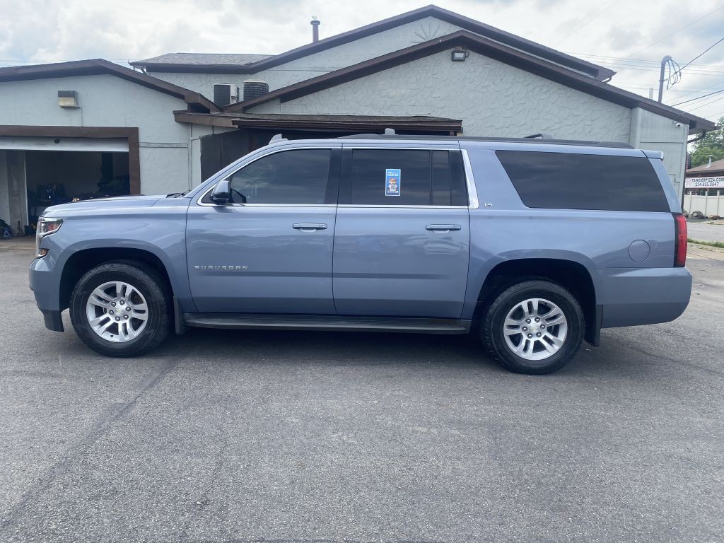 2015 Chevrolet Suburban Image 8