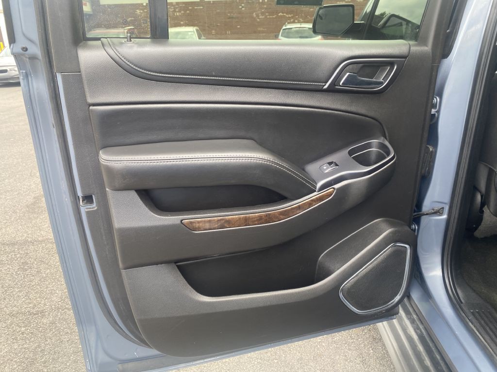 2015 Chevrolet Suburban Image 22