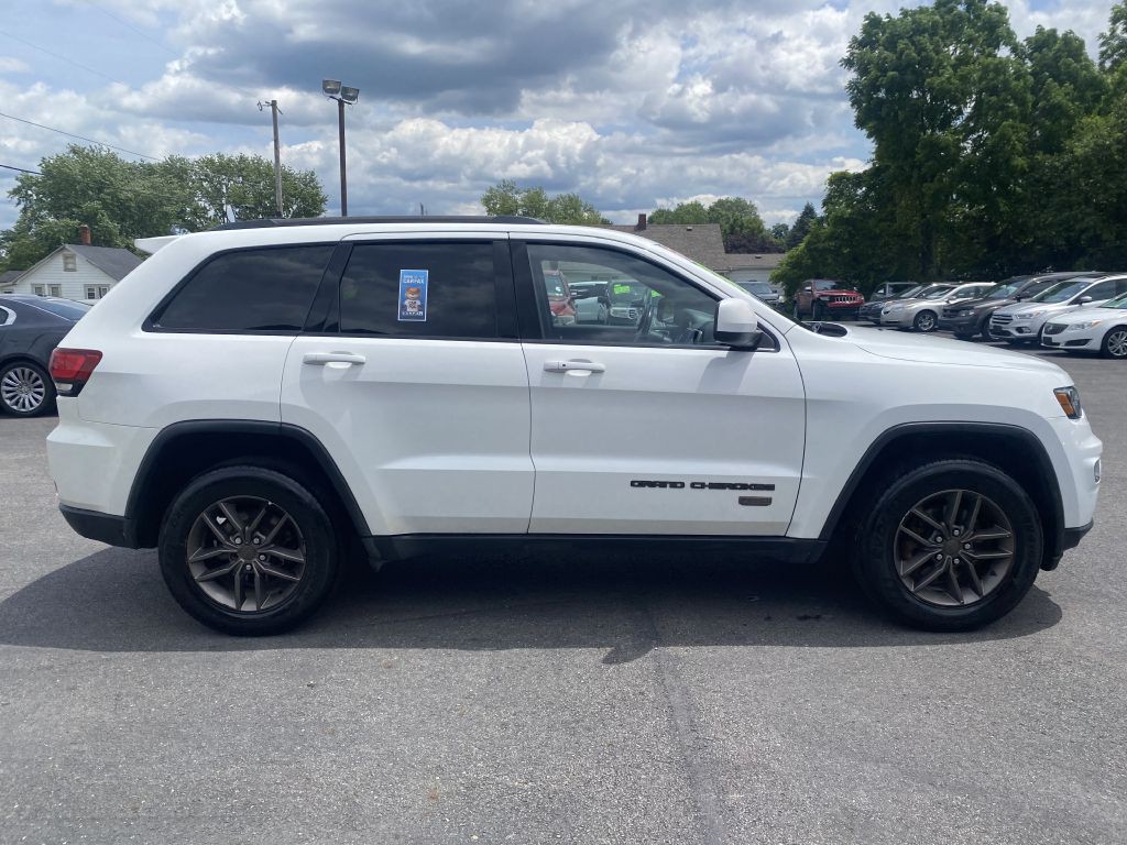 2016 Jeep Grand Cherokee Image 4