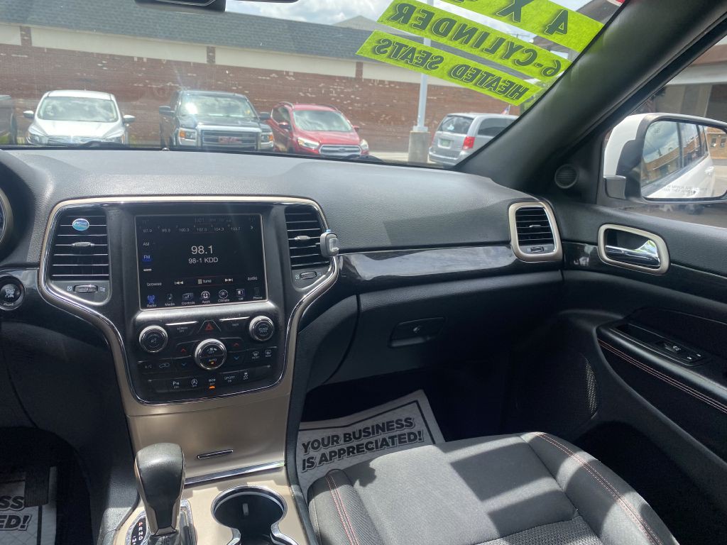2016 Jeep Grand Cherokee Image 11