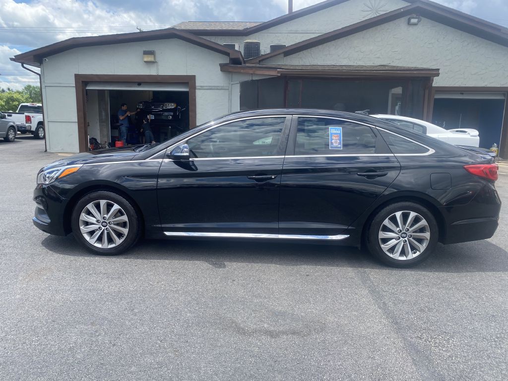 2015 Hyundai Sonata Image 8