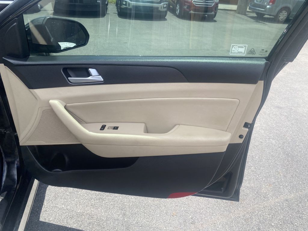 2015 Hyundai Sonata Image 22