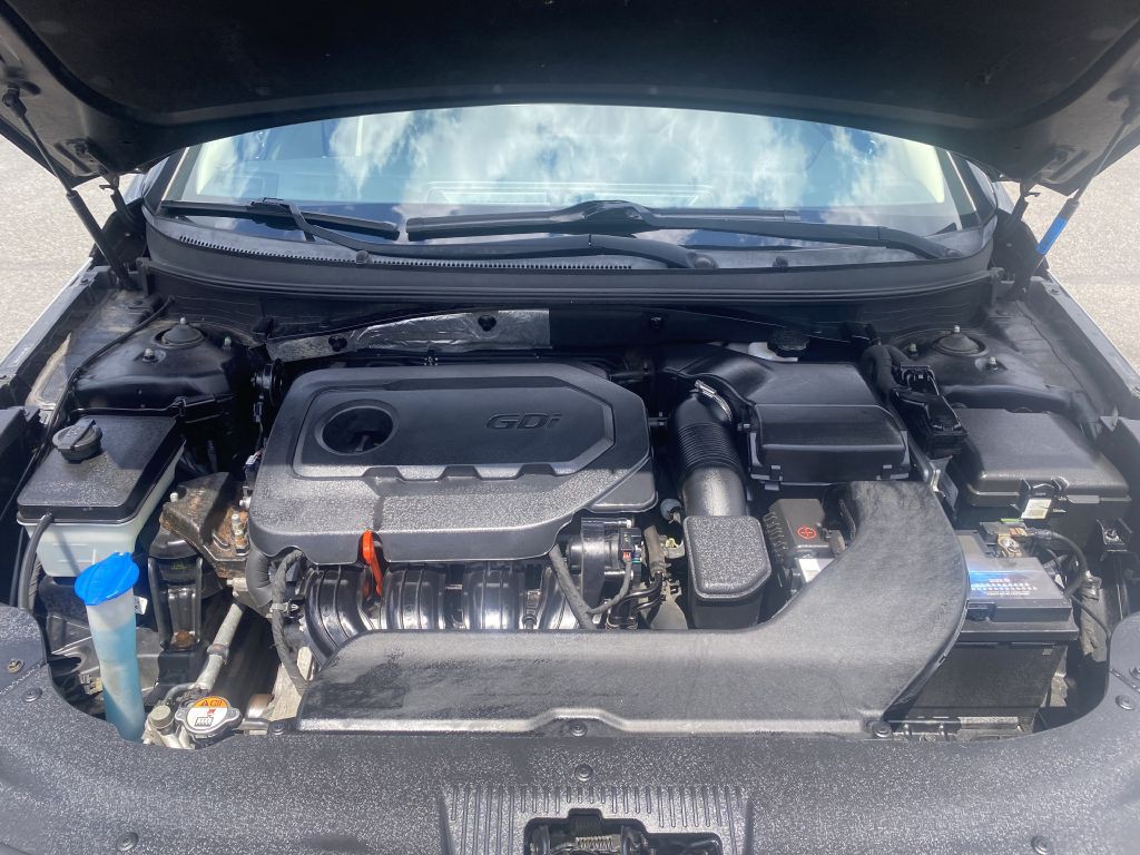 2015 Hyundai Sonata Image 23