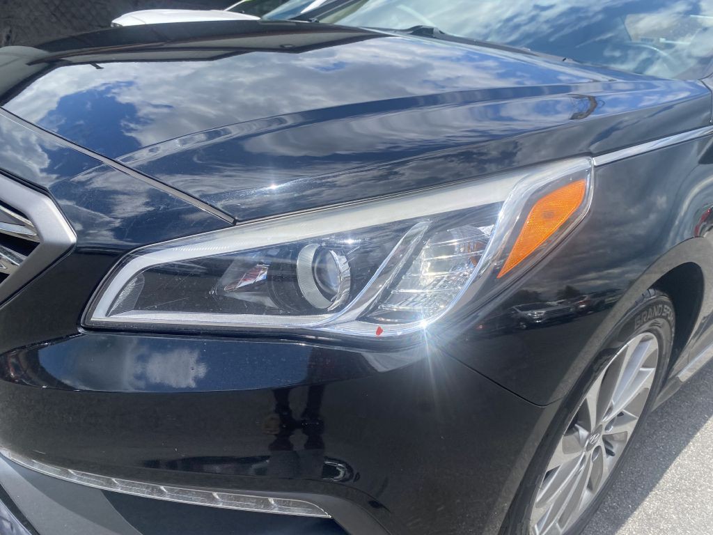 2015 Hyundai Sonata Image 24