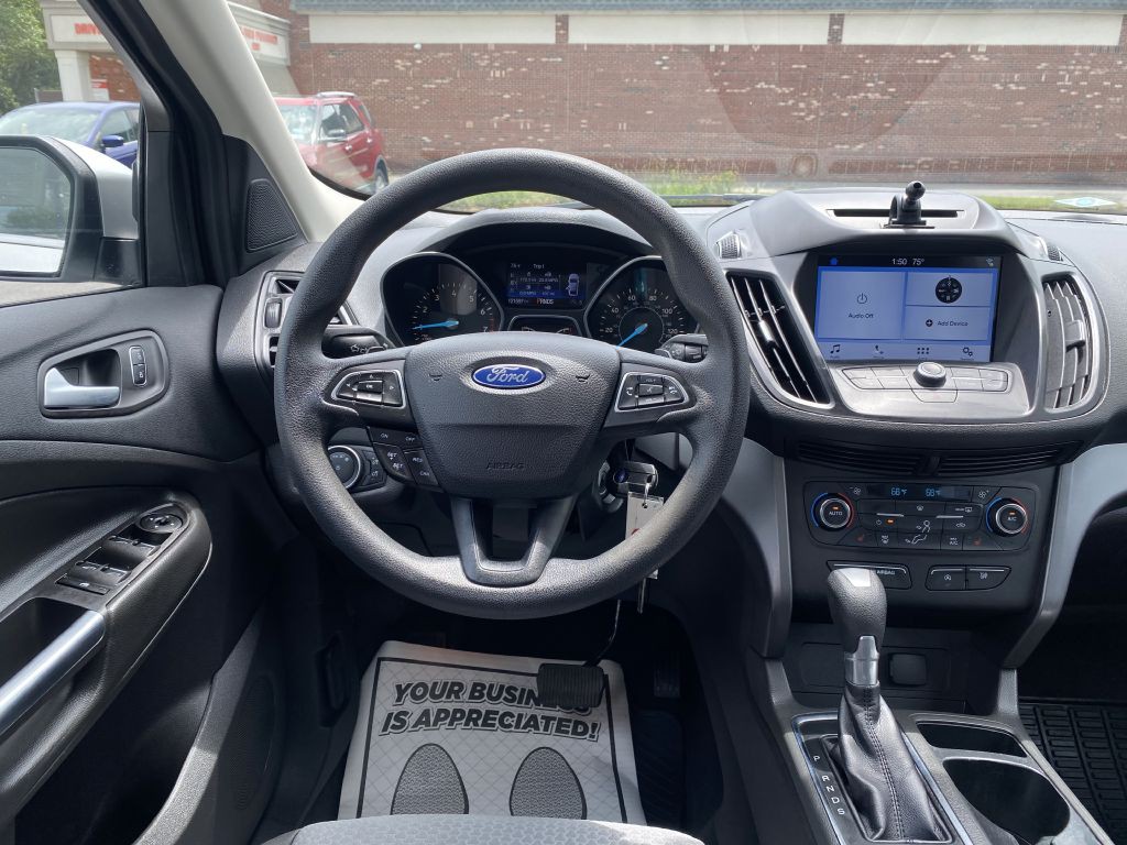 2017 Ford Escape Image 10