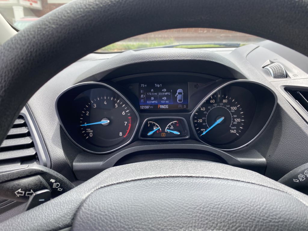 2017 Ford Escape Image 12