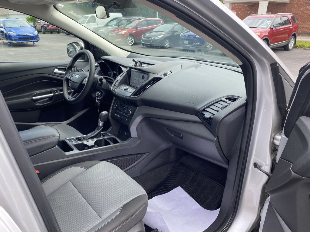 2017 Ford Escape Image 18