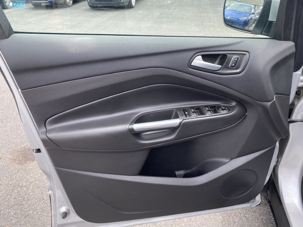 2017 Ford Escape Image 20