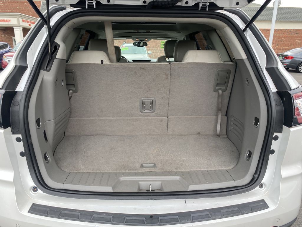 2017 Chevrolet Traverse Image 17