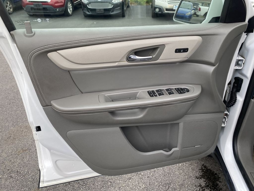 2017 Chevrolet Traverse Image 21