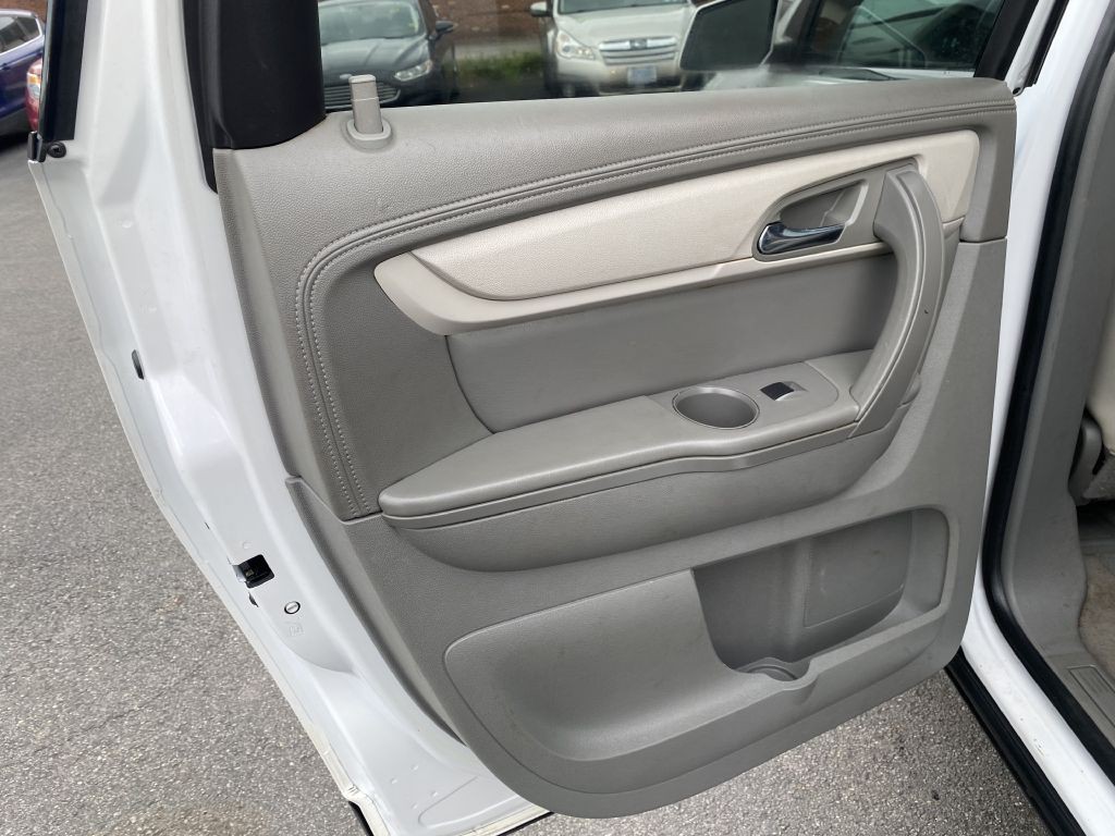2017 Chevrolet Traverse Image 22