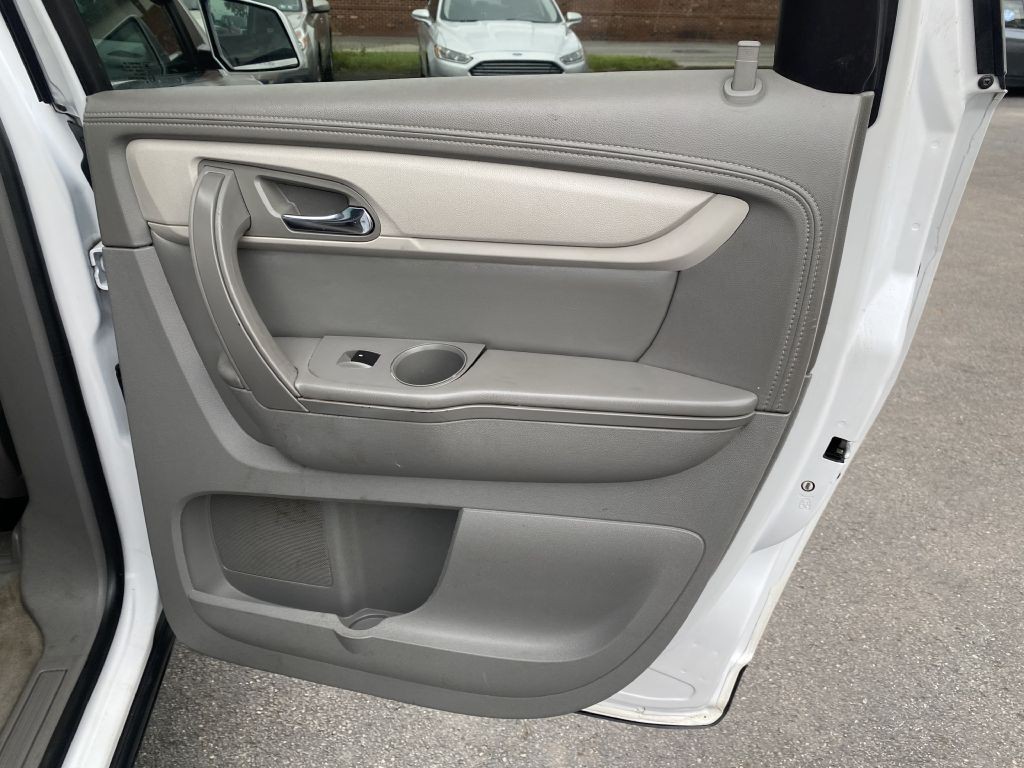 2017 Chevrolet Traverse Image 23