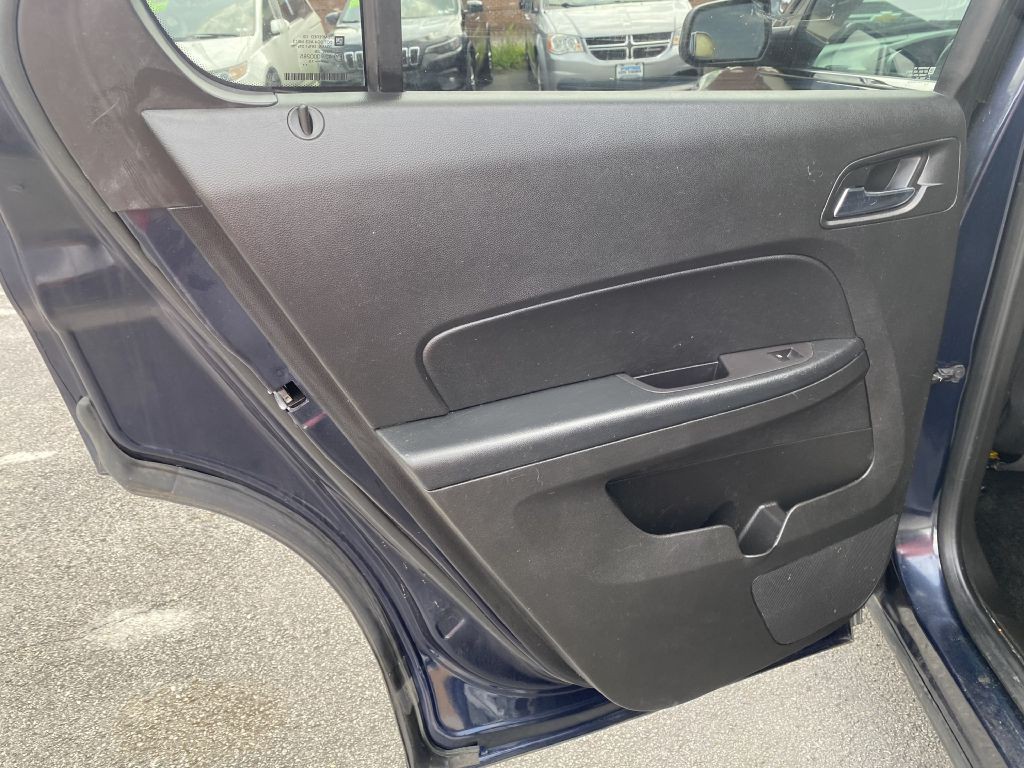 2015 Chevrolet Equinox Image 21