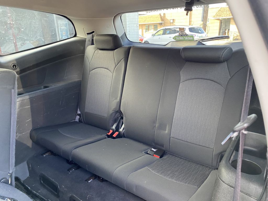 2013 Chevrolet Traverse Image 16