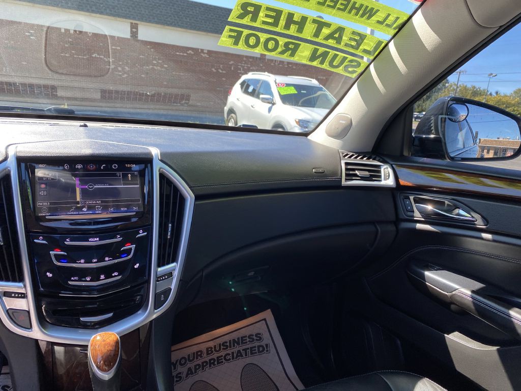 2015 Cadillac SRX Image 11