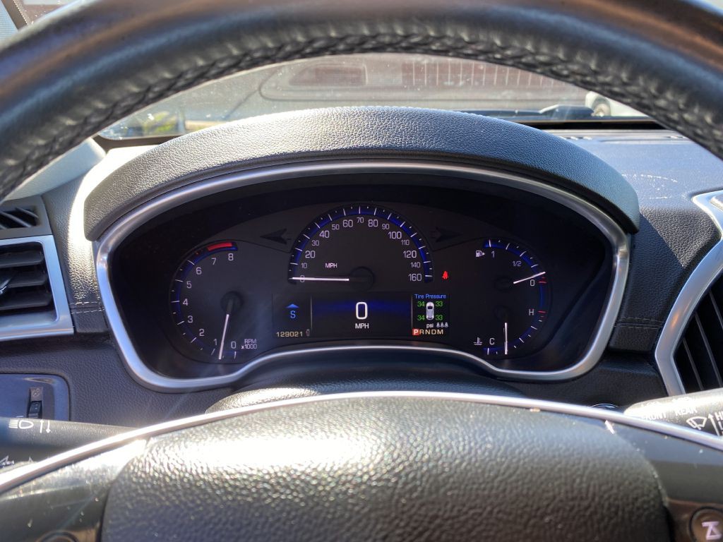 2015 Cadillac SRX Image 12