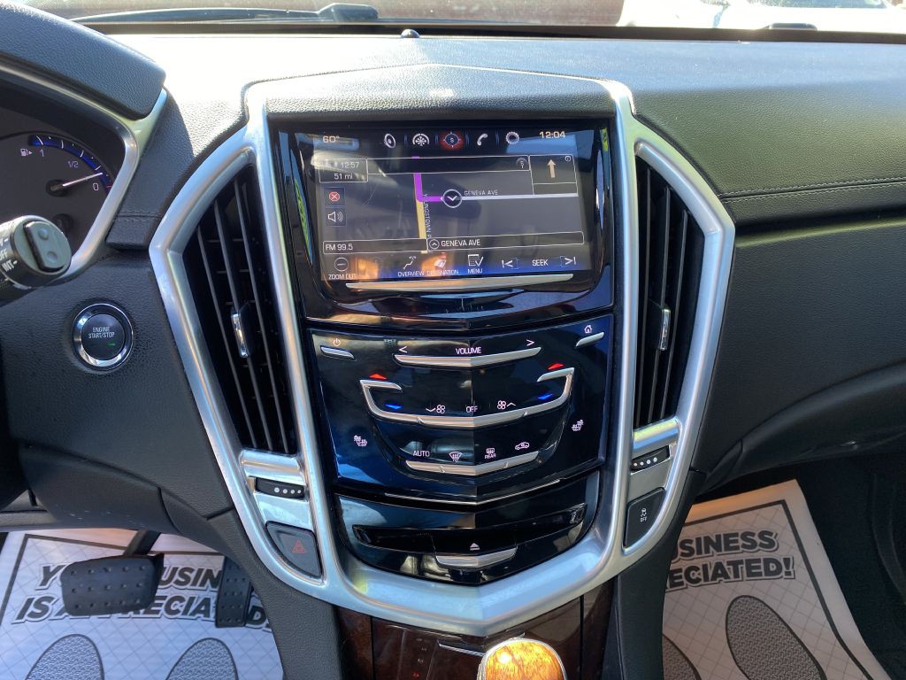 2015 Cadillac SRX Image 13