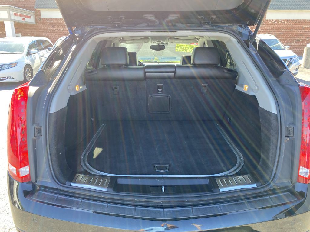 2015 Cadillac SRX Image 16