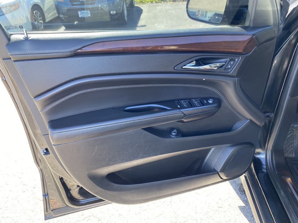 2015 Cadillac SRX Image 20
