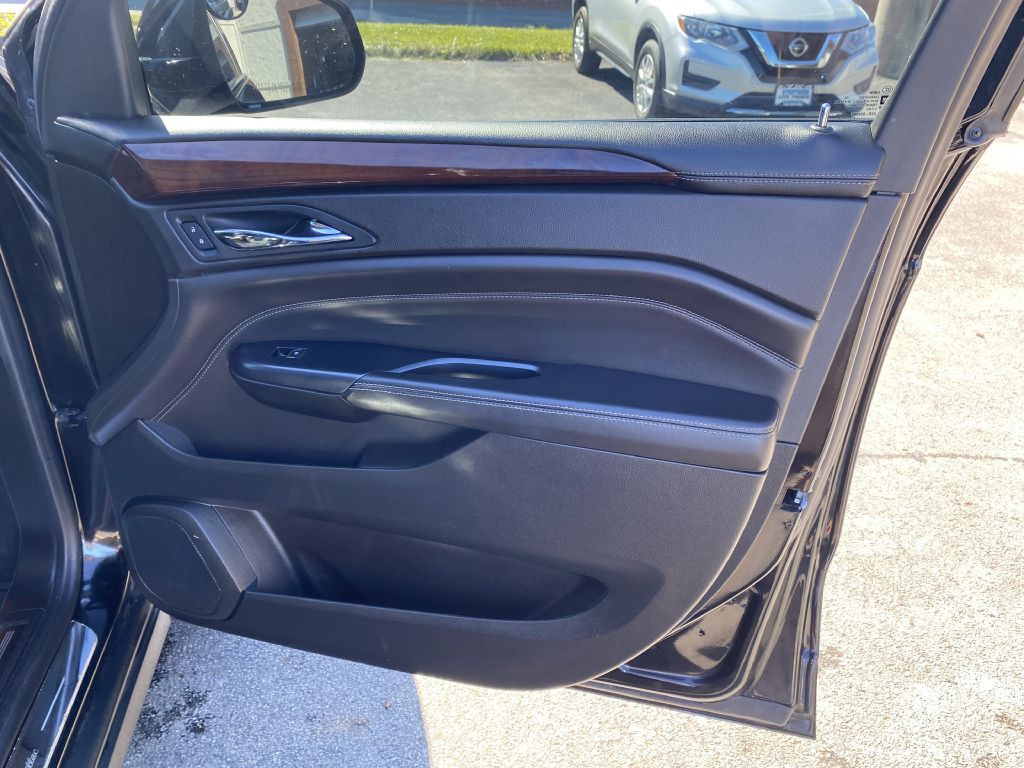 2015 Cadillac SRX Image 23