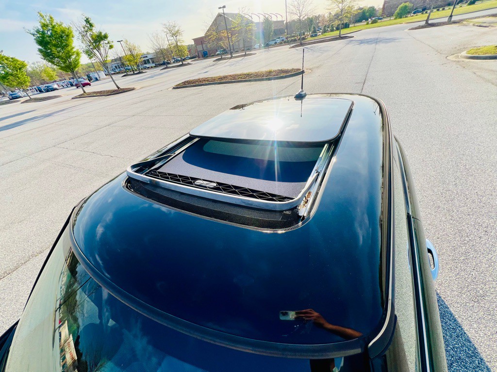 2015 MINI Cooper Image 20