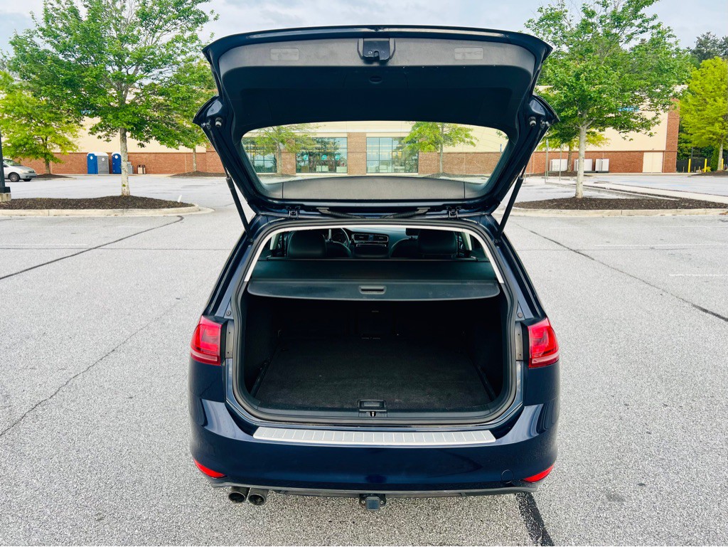 2015 Volkswagen Golf Image 8