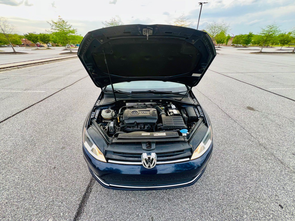 2015 Volkswagen Golf Image 25