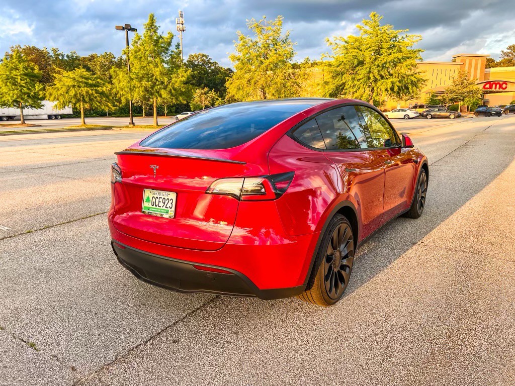 2022 Tesla Model Y Image 4