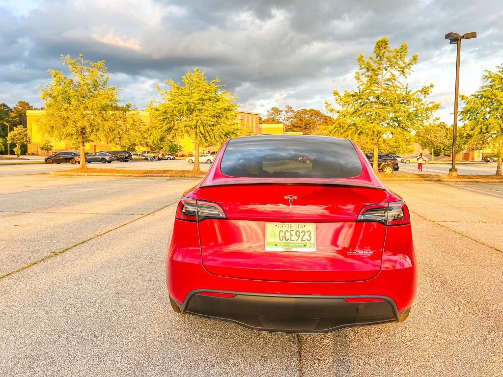 2022 Tesla Model Y Image 8