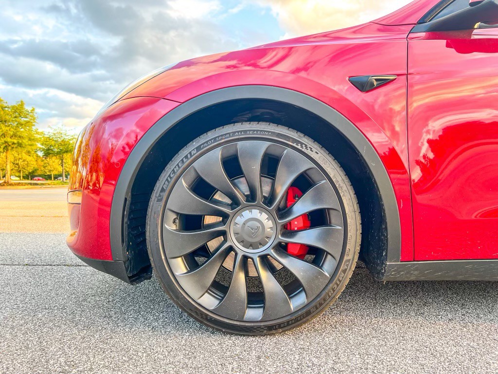 2022 Tesla Model Y Image 9
