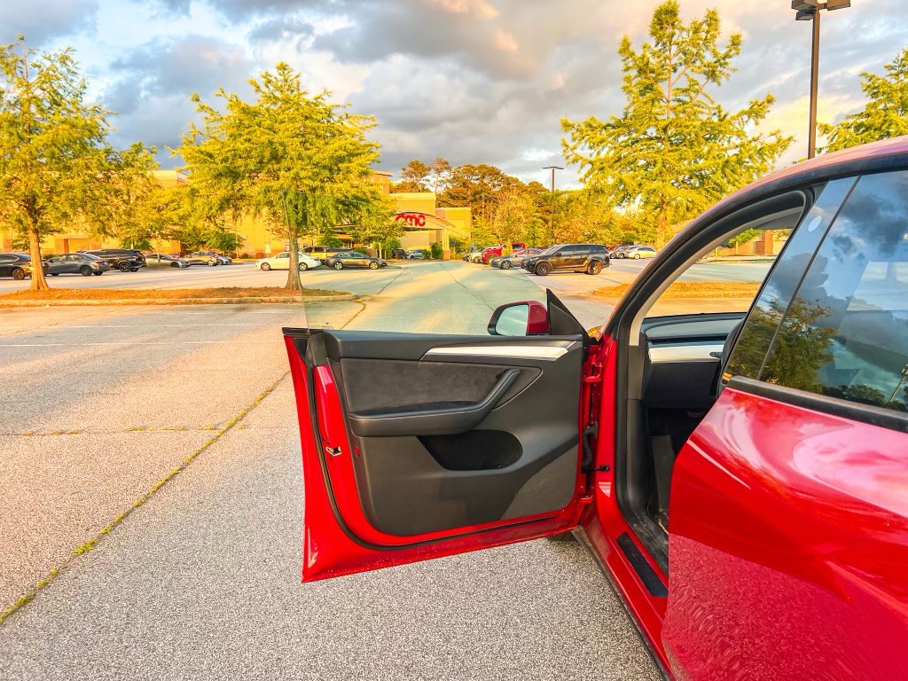 2022 Tesla Model Y Image 18