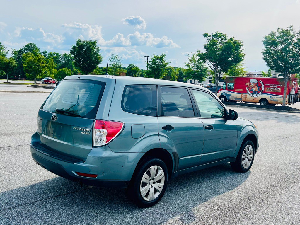 2010 Subaru Forester Image 5