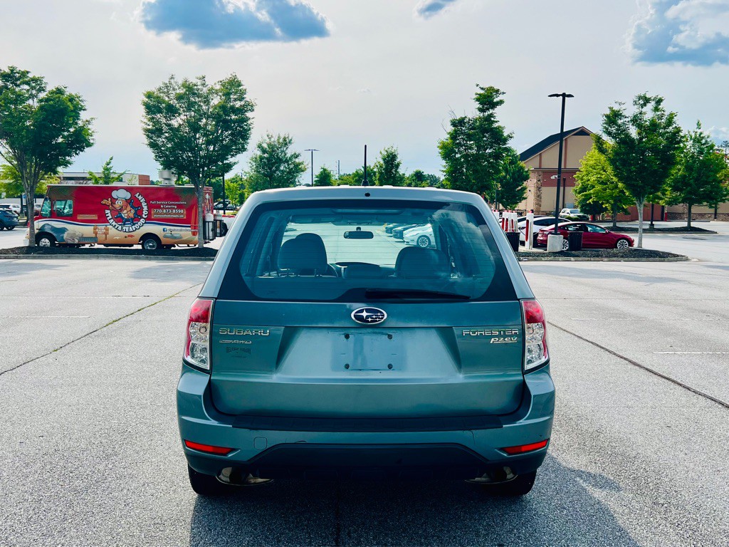2010 Subaru Forester Image 6