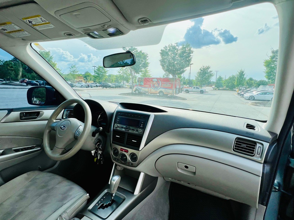 2010 Subaru Forester Image 14