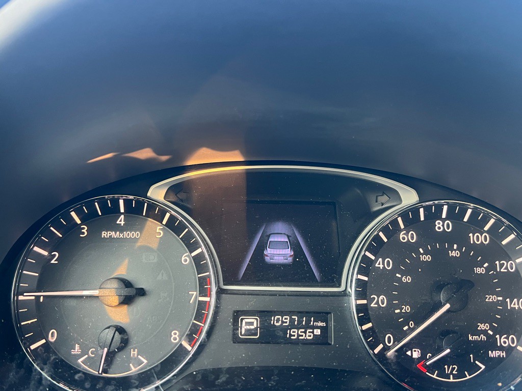 2015 Nissan Altima Image 15
