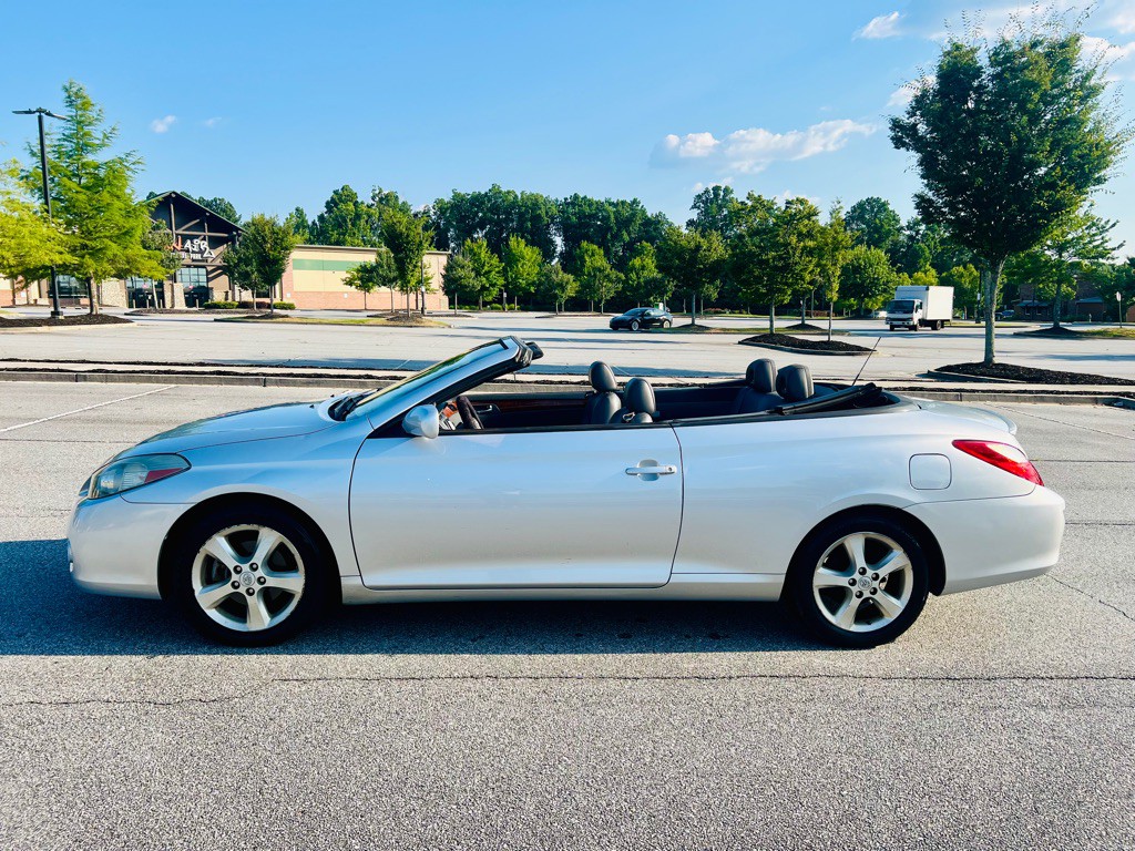2008 Toyota Camry Image 2