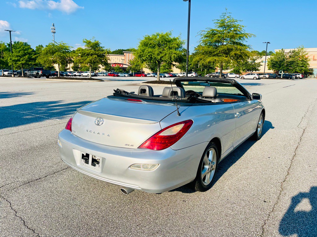 2008 Toyota Camry Image 5