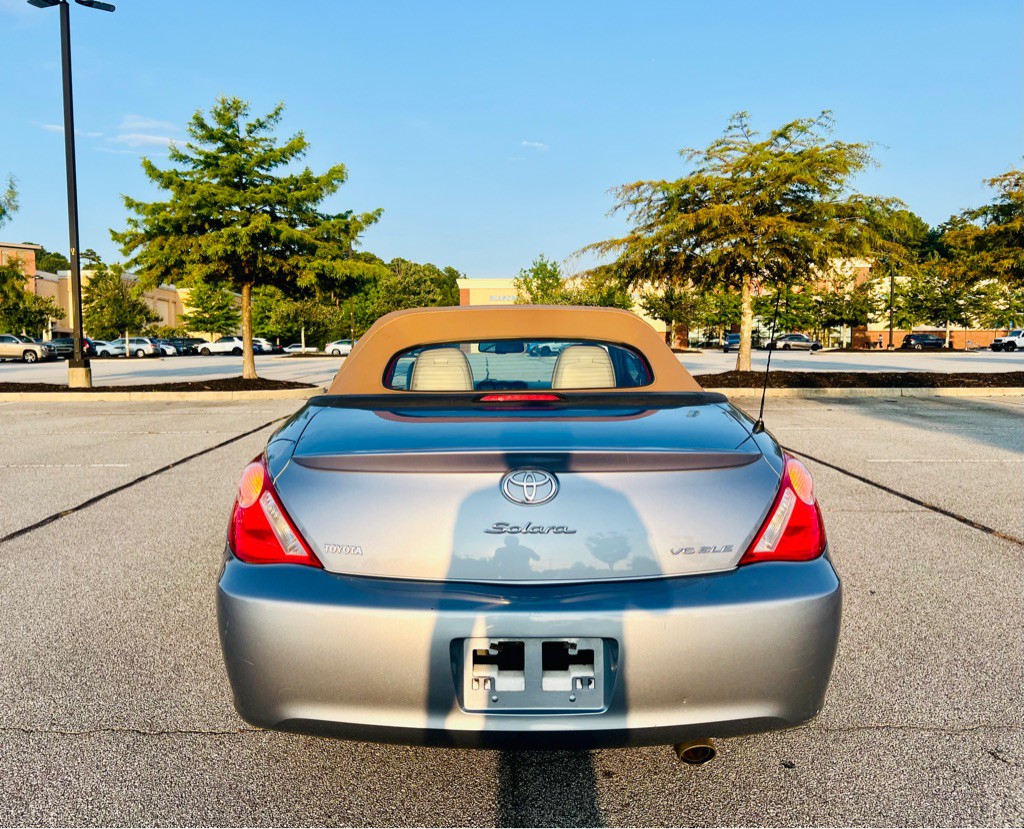2006 Toyota Camry Image 20
