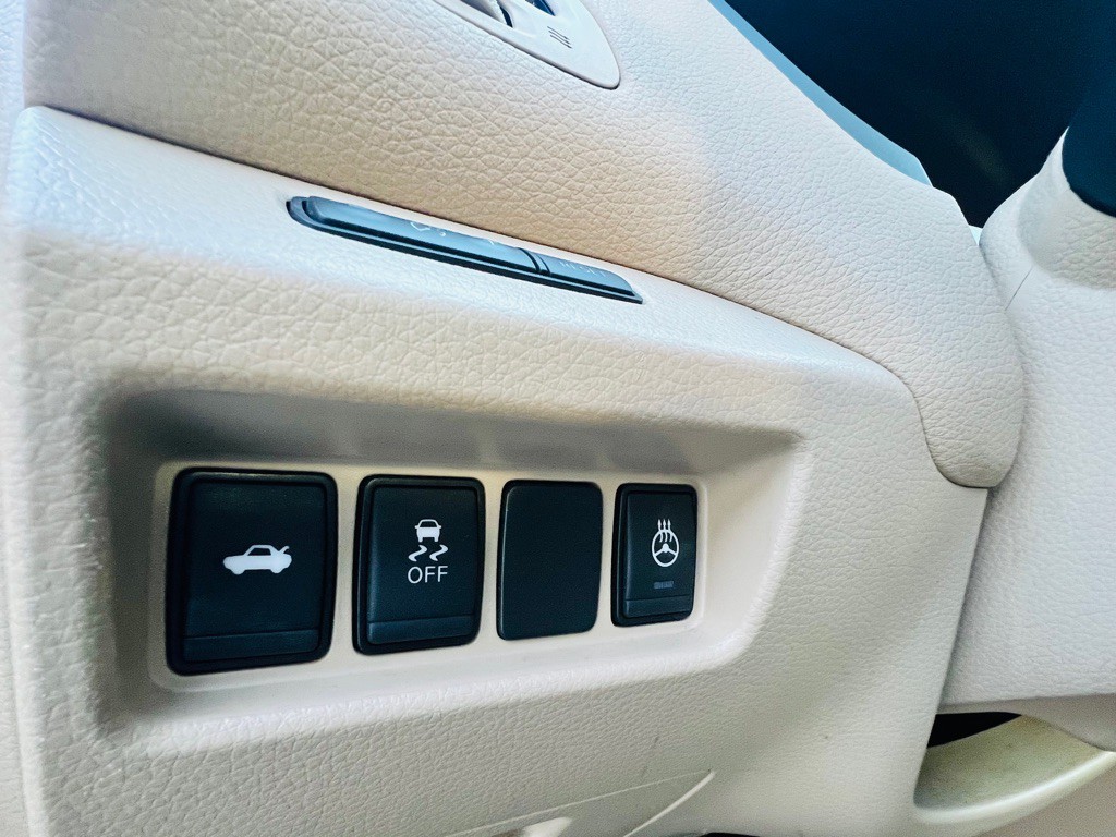 2018 Nissan Altima Image 14