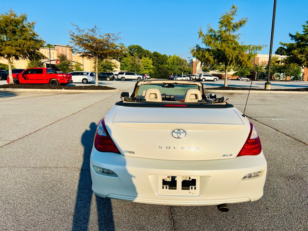 2008 Toyota Camry Image 6