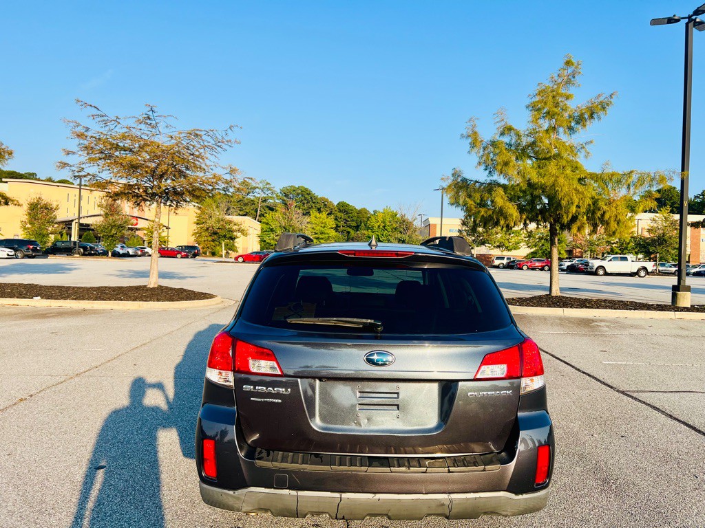 2013 Subaru Outback Image 6