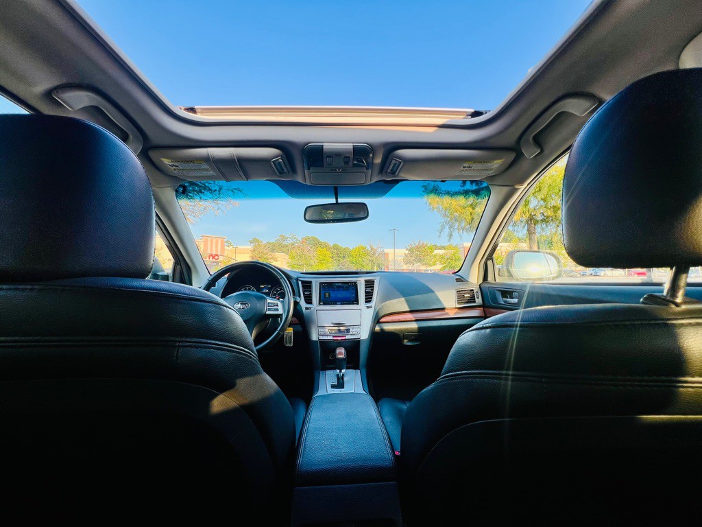 2013 Subaru Outback Image 18