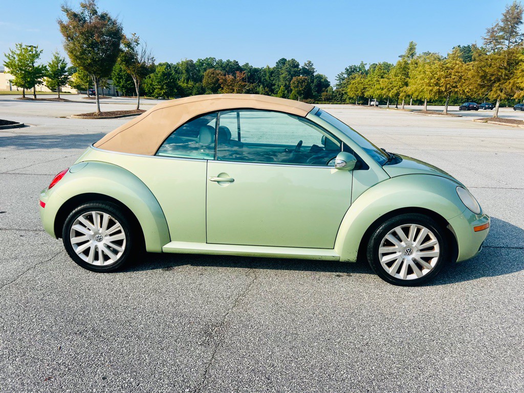 2008 Volkswagen Beetle Image 18