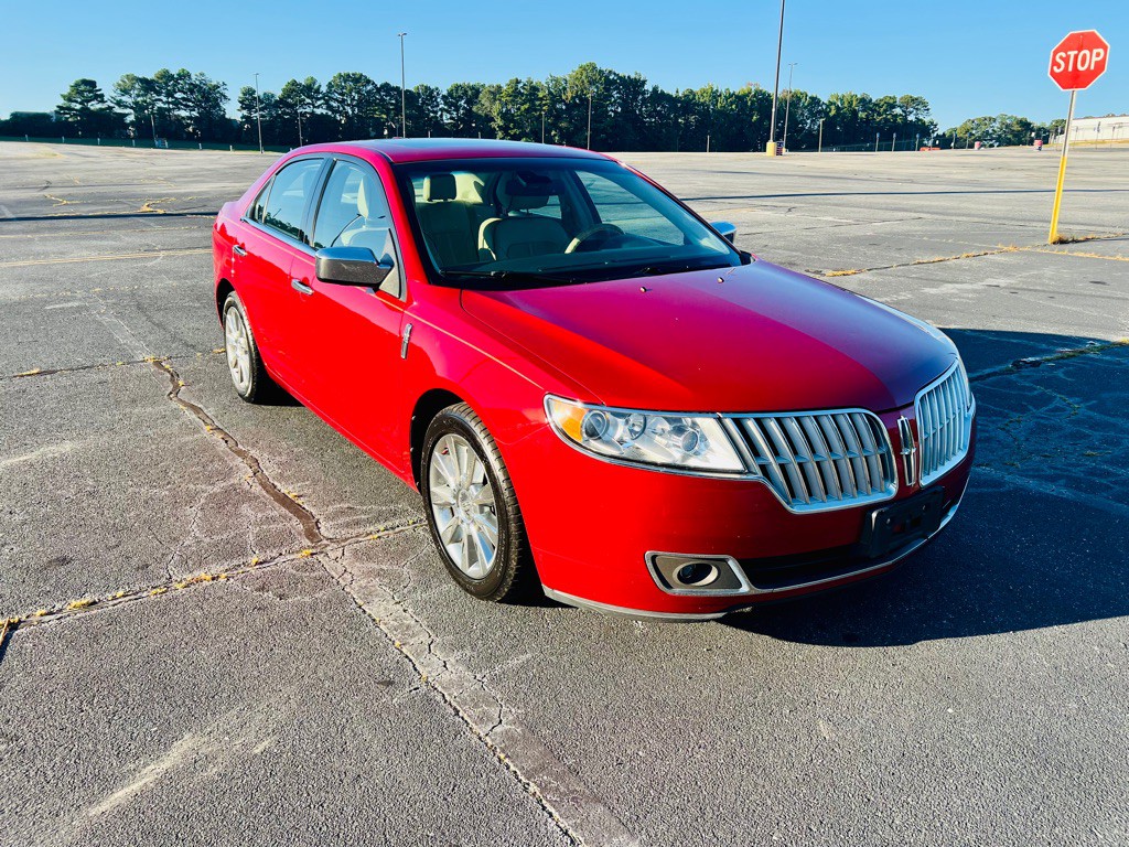 2012 Lincoln MKZ Image 3