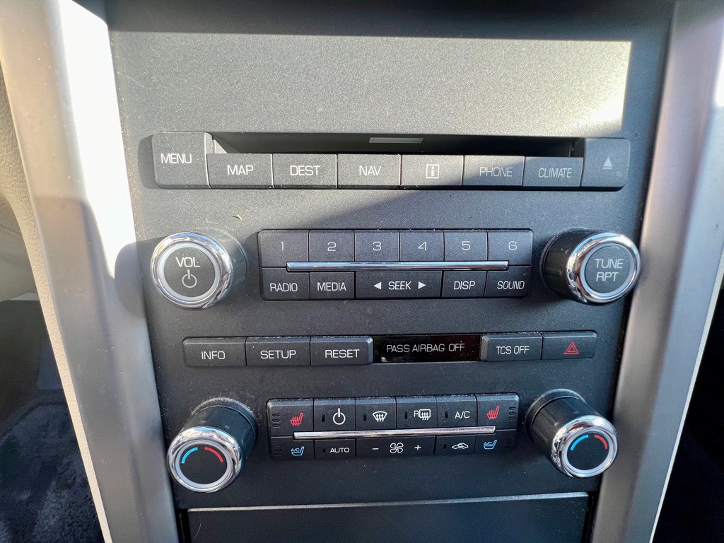 2012 Lincoln MKZ Image 19