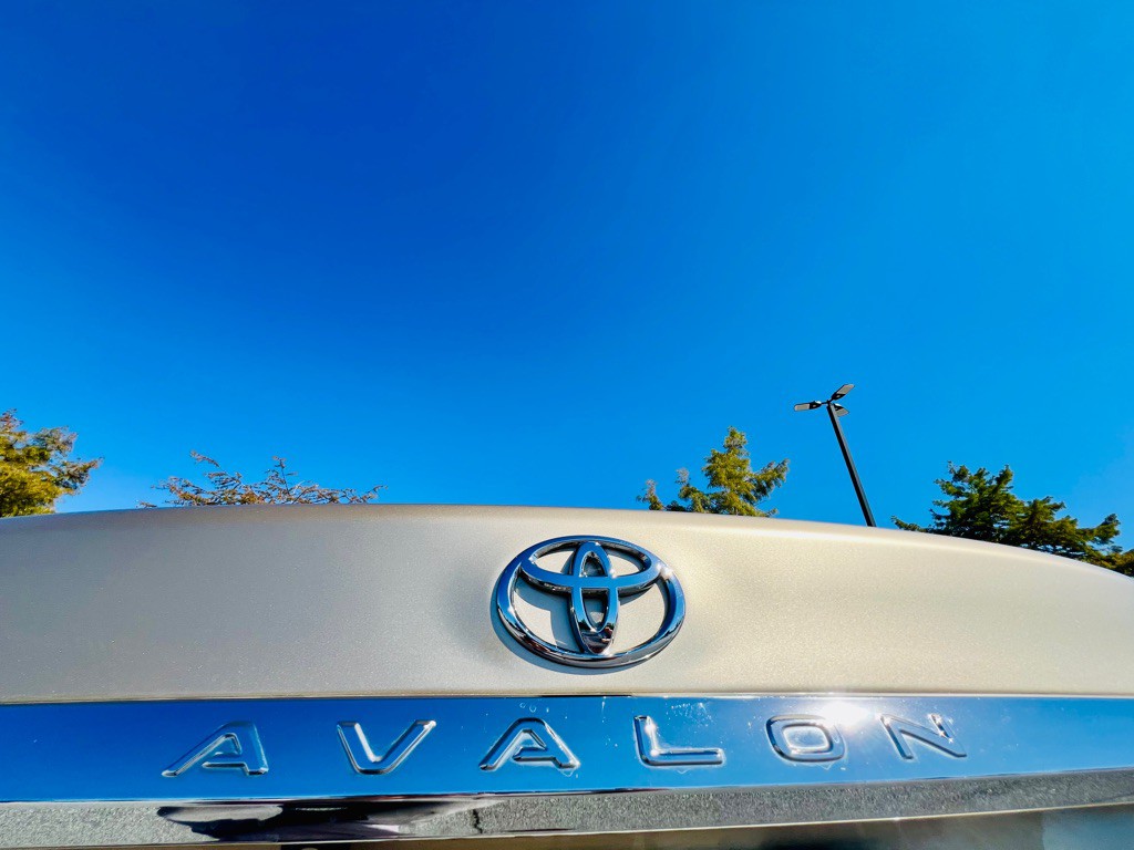 2012 Toyota Avalon Image 14