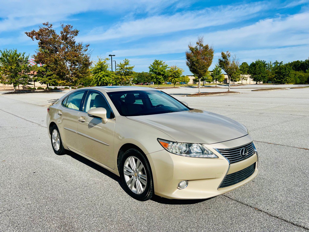 2014 Lexus ES 350 Image 3