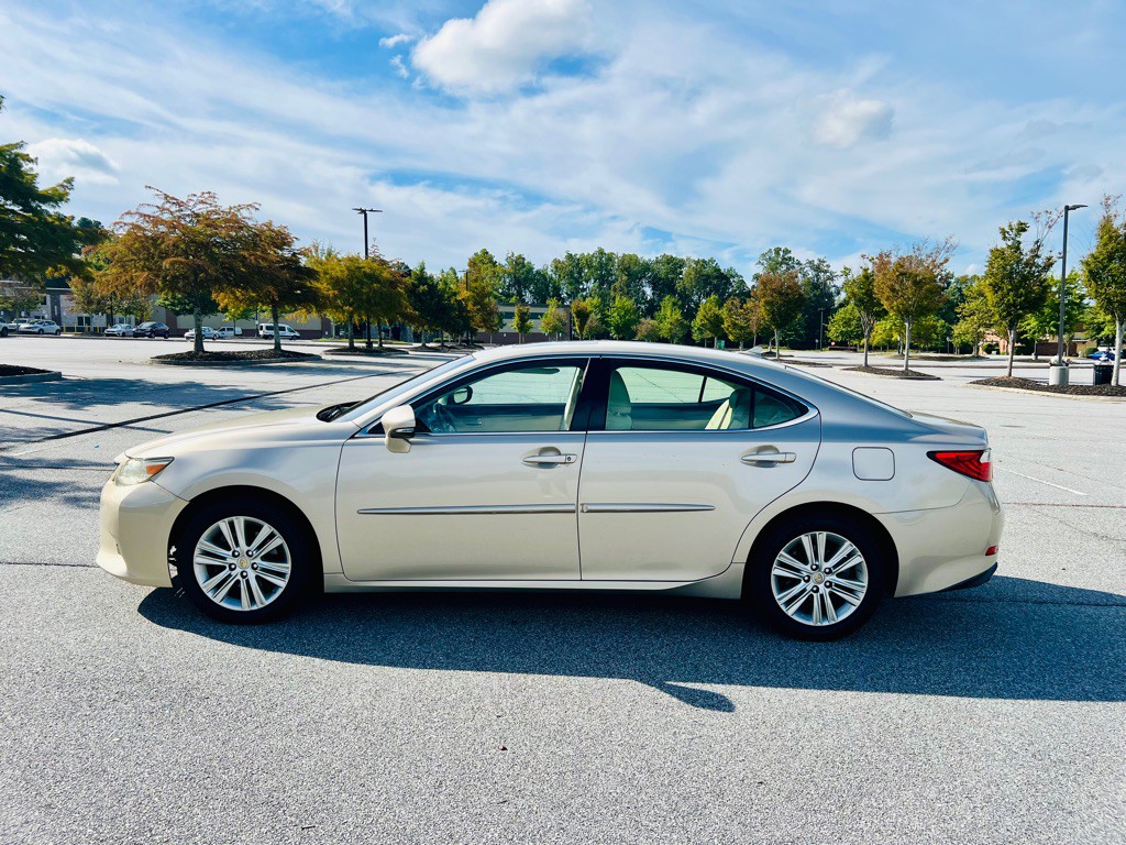 2014 Lexus ES 350 Image 6